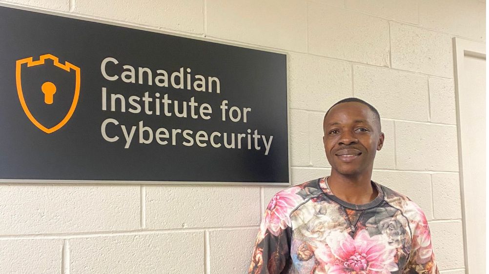 Akinwale Mayomi Aisida